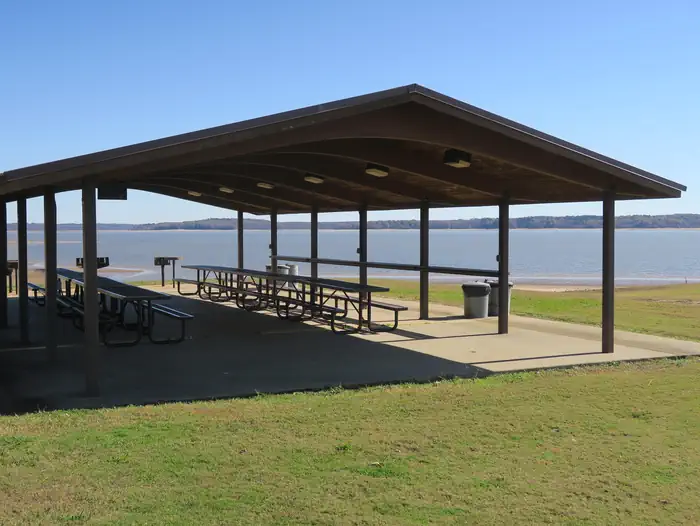 CHICKASAW HILL photo 3