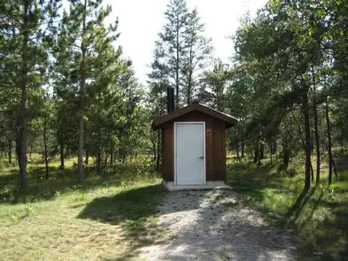CHIMNEY LOOP CAMPGROUND photo 4