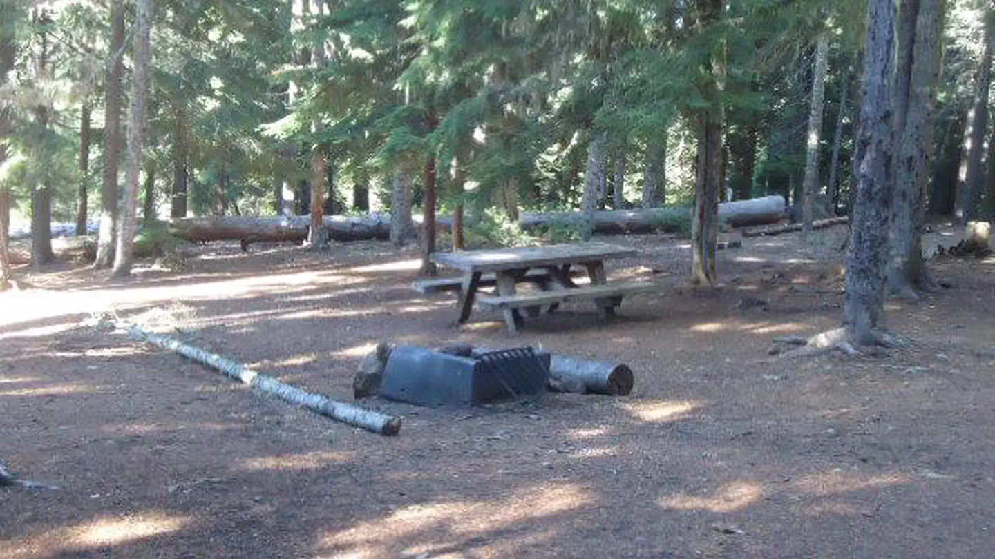 CLEAR LAKE (OR) photo