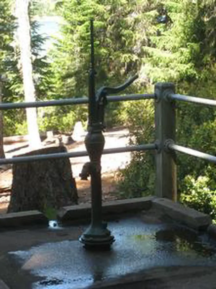 CLEAR LAKE (OR) photo 3