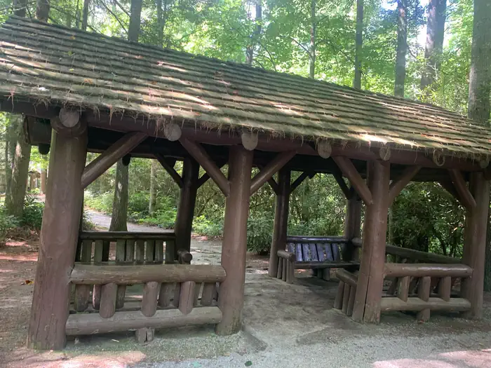 Cliffside Lake Shelters photo 2