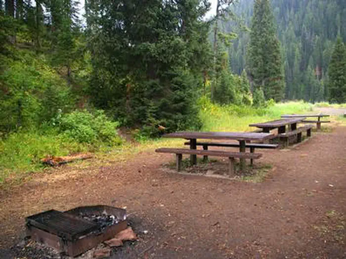 COTTONWOOD GROUP PICNIC SITE photo 5