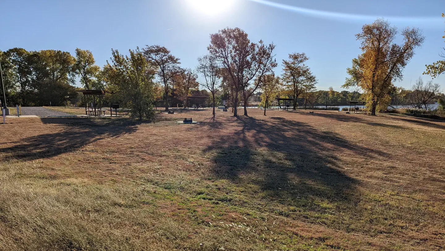 COTTONWOOD POINT photo