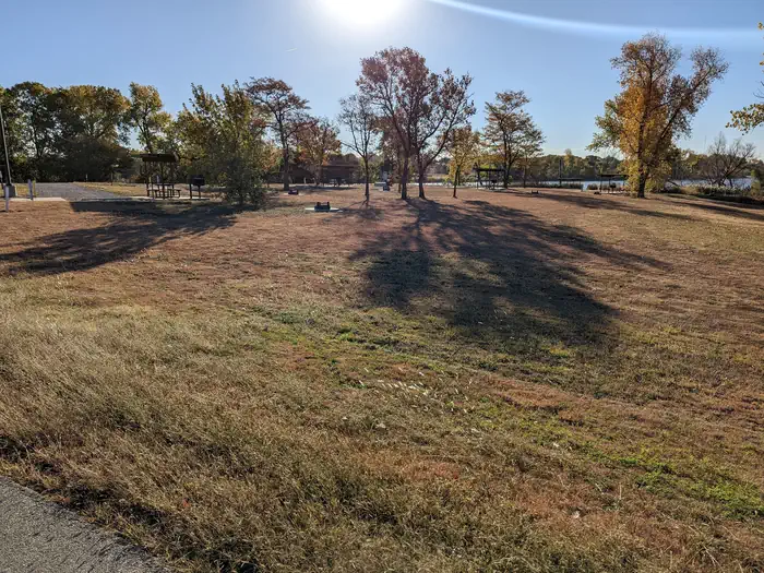 COTTONWOOD POINT photo 4