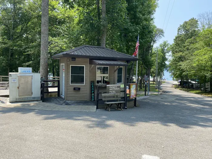 CUMBERLAND POINT CAMPGROUND photo 3