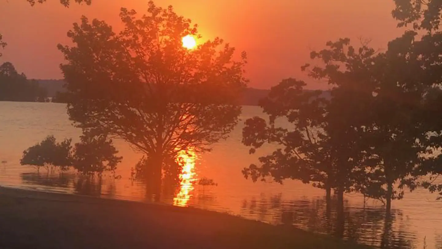 DAM SITE(GREERS FERRY) photo