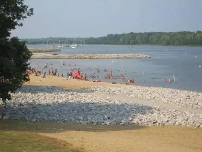 DAM WEST DAY USE photo 2