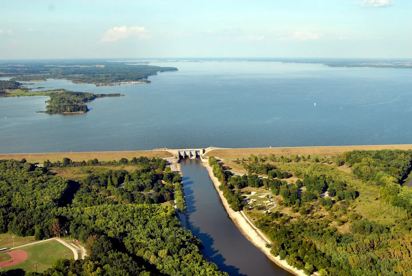 DAM WEST SPILLWAY photo 2