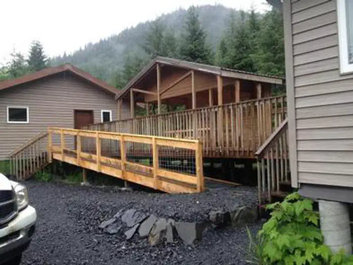 DEEP BAY CABIN photo 2
