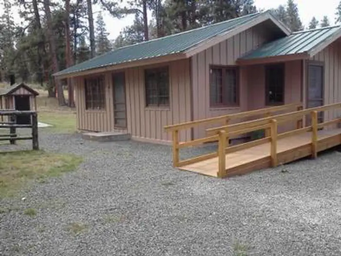 DEER CREEK GUARD STATION CABIN photo