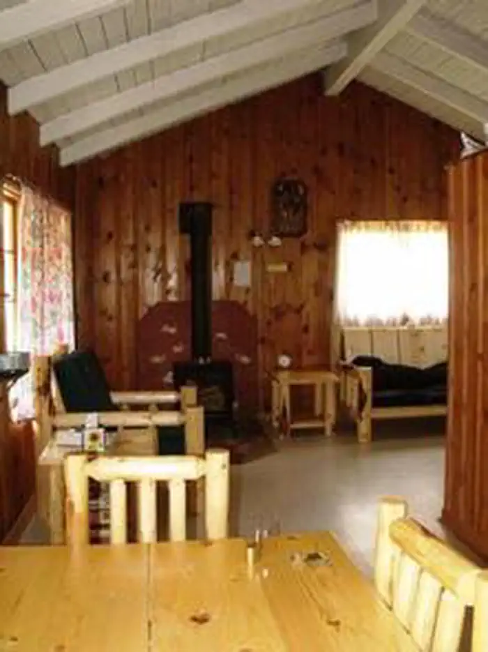 DEER CREEK GUARD STATION CABIN photo 4