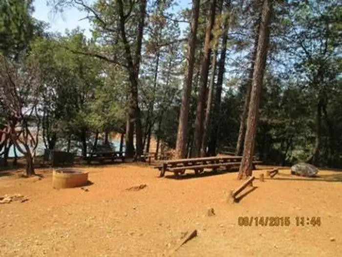 DEKKAS ROCK photo 4