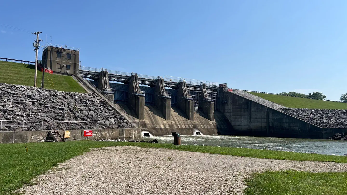 DELAWARE LAKE DAMSITE SHELTERS photo