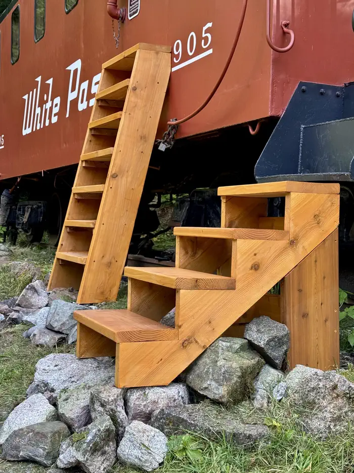 DENVER CABOOSE CABIN photo 4
