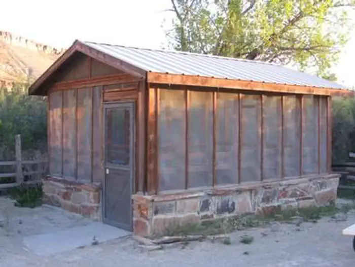 DESOLATION GRAY CANYONS SCREEN CABINS photo 2