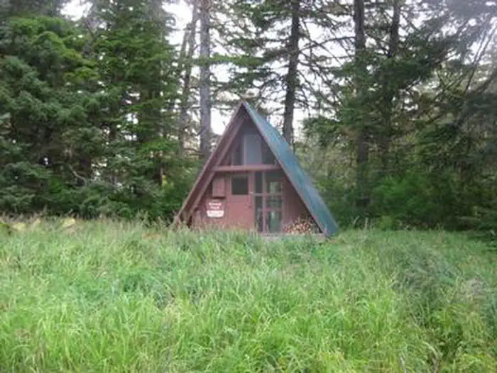 DEVILS ELBOW CABIN photo 2
