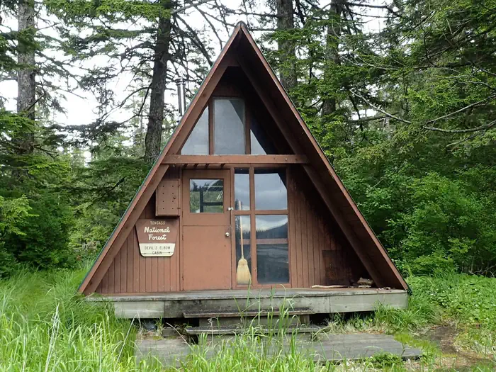 DEVILS ELBOW CABIN photo 4