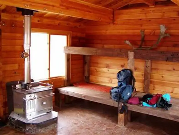 DEVILS PASS CABIN photo 3