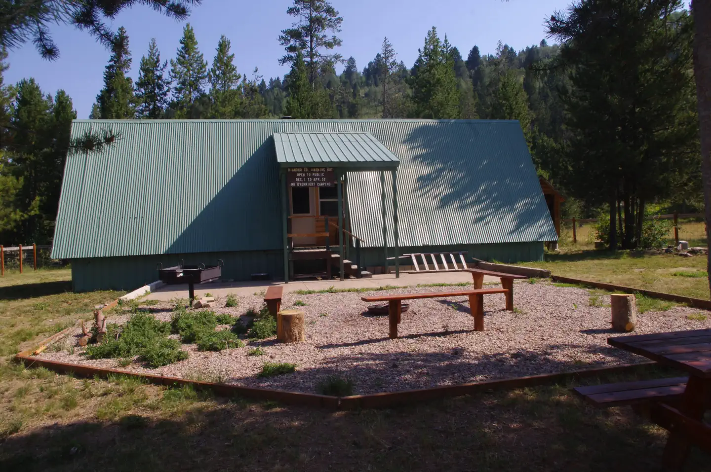 Diamond Creek Guard Station photo 2