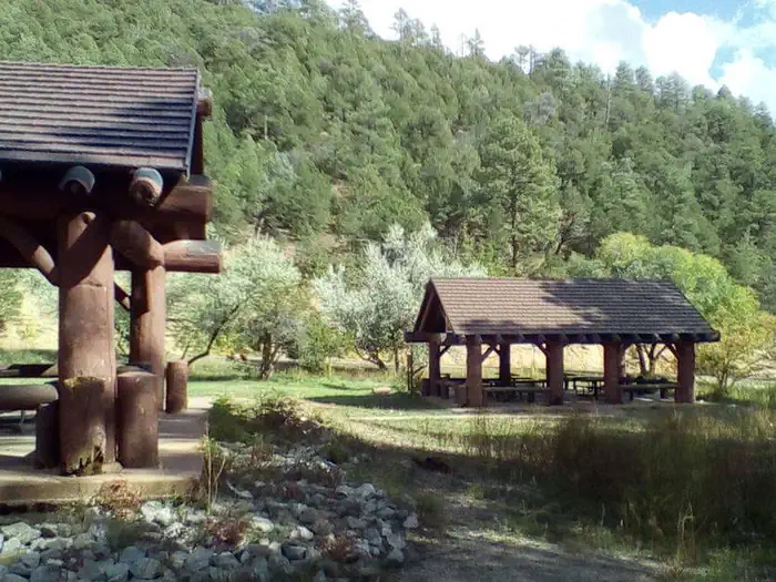 DOC LONG PICNIC SITES - A and B photo 5