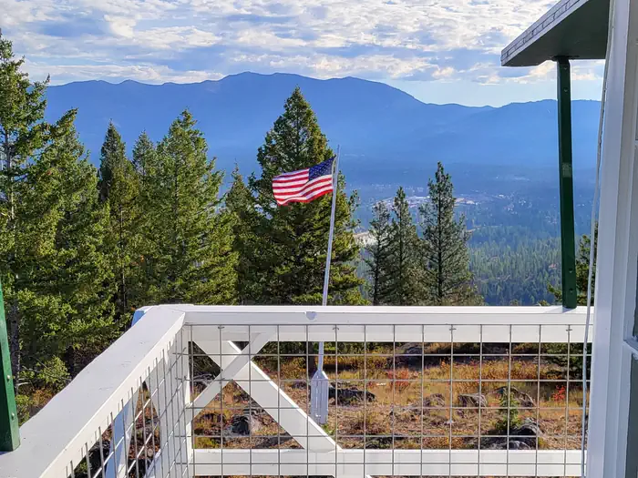 DOUBLE ARROW LOOKOUT photo 4