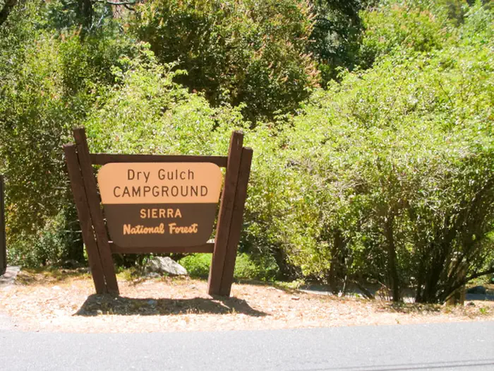 DRY GULCH photo 4