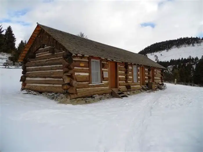 EAGLE GUARD STATION photo 3