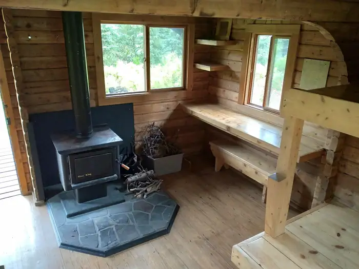 EAST CREEK CABIN photo 2