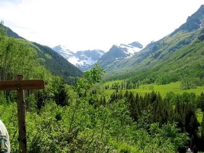 EAST MAROON PORTAL PICNIC SITE photo
