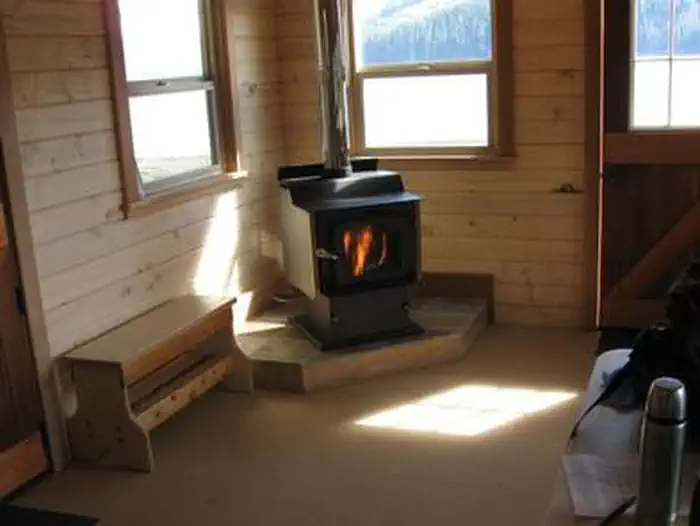 Eight Fathom Cabin photo 3