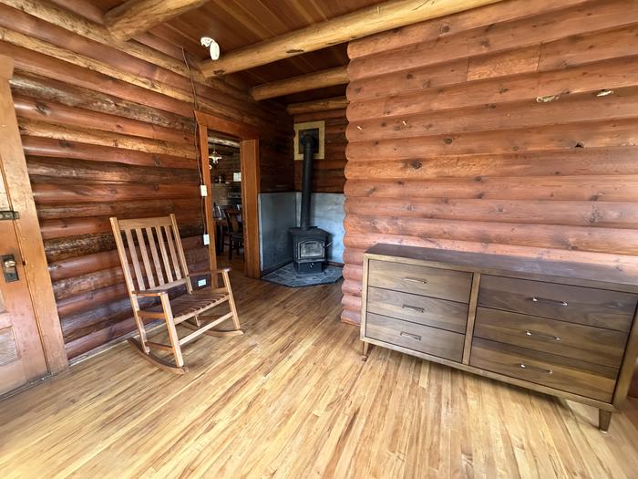 ELK CREEK CABINS photo 3