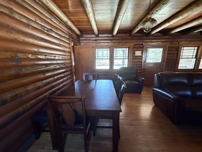 ELK CREEK CABINS photo 5