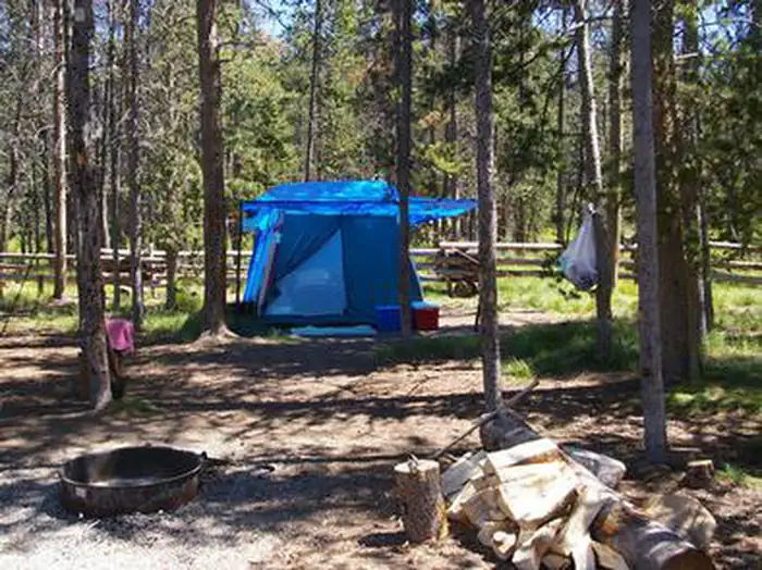 ELK CREEK CAMPGROUND (SAWTOOTH NF) photo 4
