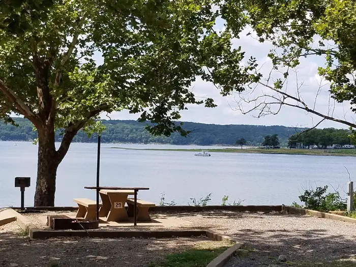 ELK CREEK LANDING photo 2