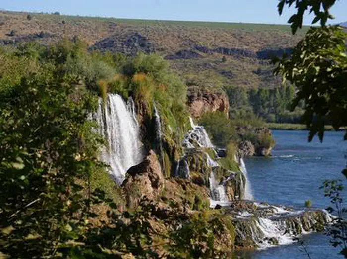 FALLS CAMPGROUND photo 4