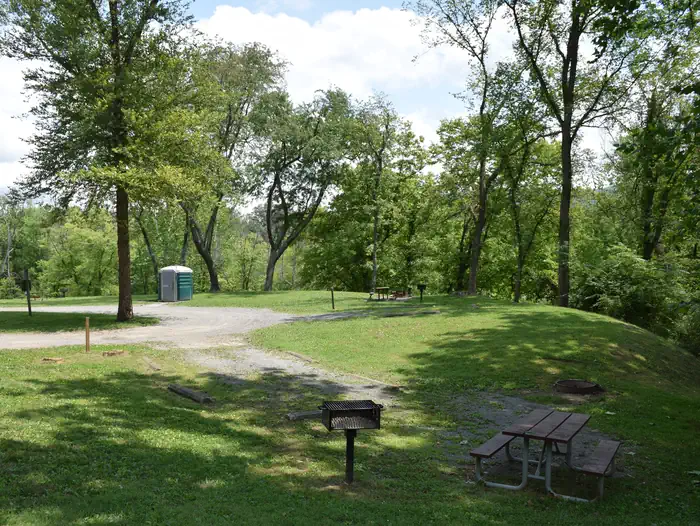 Fifteen Mile Creek Campsite photo 4