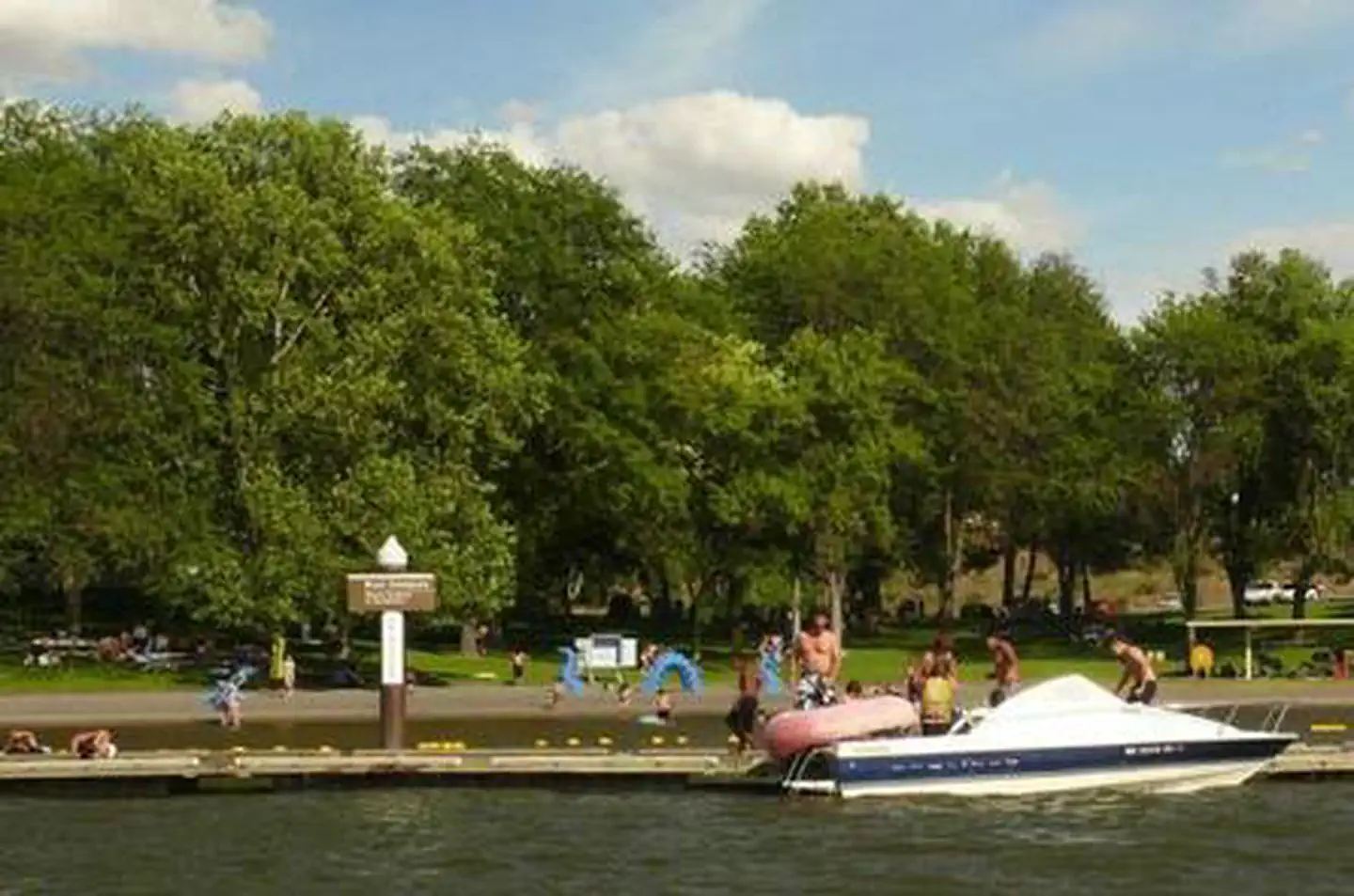 FISHHOOK PARK photo 4