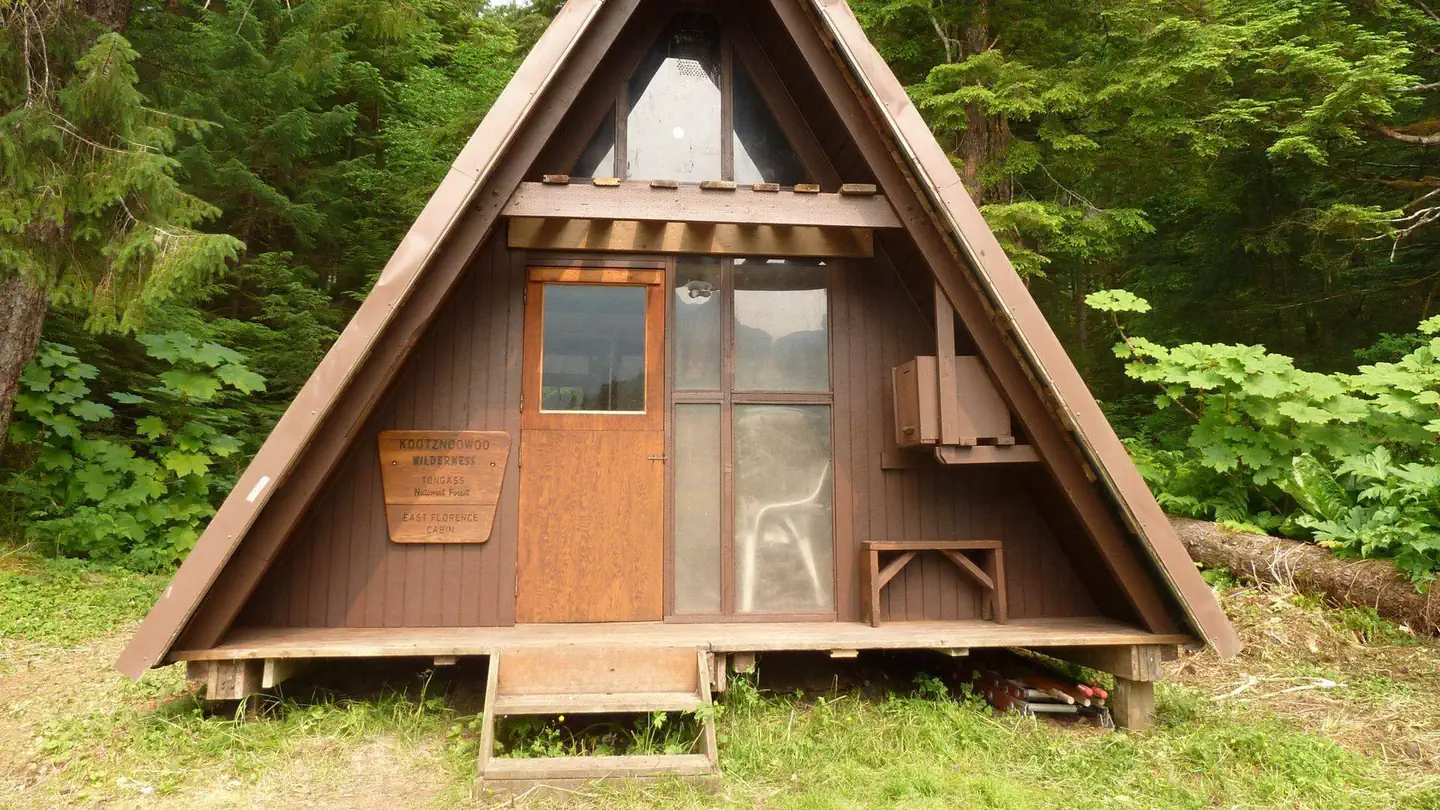 FLORENCE LAKE (EAST) CABIN photo