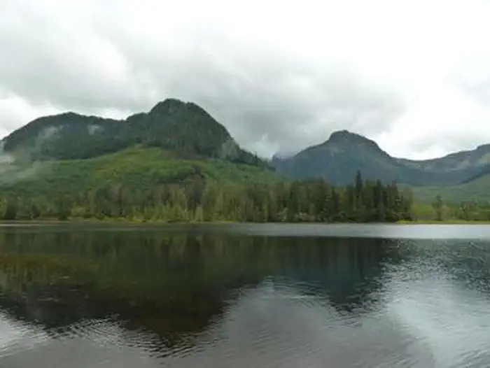 FLORENCE LAKE (EAST) CABIN photo 2