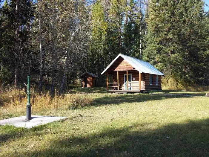 FORD CABIN photo