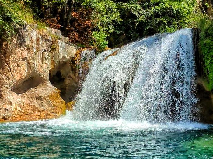 Fossil Creek Wild and Scenic River photo 2
