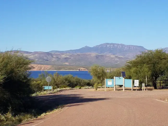 FRAZIER HORSE CAMPGROUND photo 2