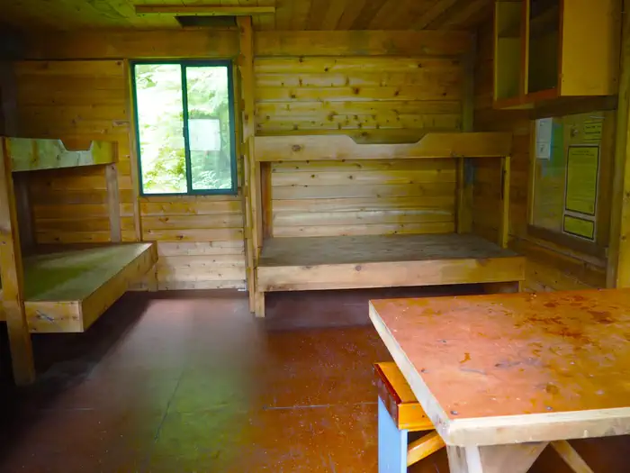 FROSTY BAY CABIN photo 4