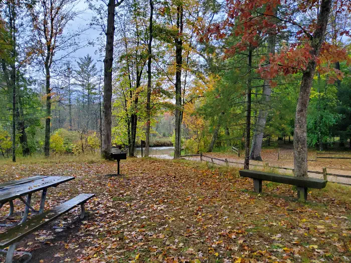 GLEASONS LANDING photo 4