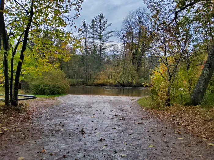 GLEASONS LANDING photo 5