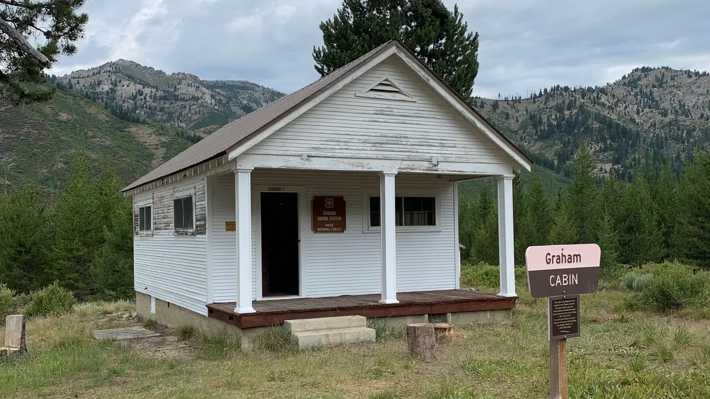 GRAHAM CABIN photo