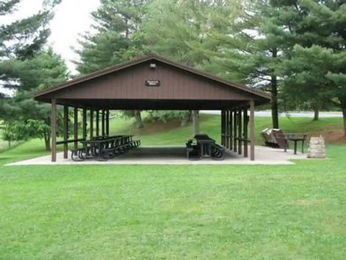 Grandview Playground Shelter photo 4