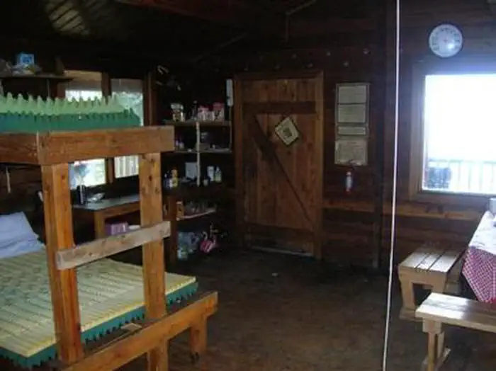 GREEN ISLAND CABIN photo 3