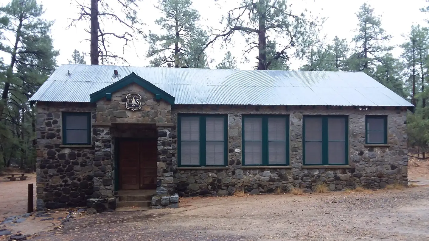 GROOM CREEK SCHOOLHOUSE photo
