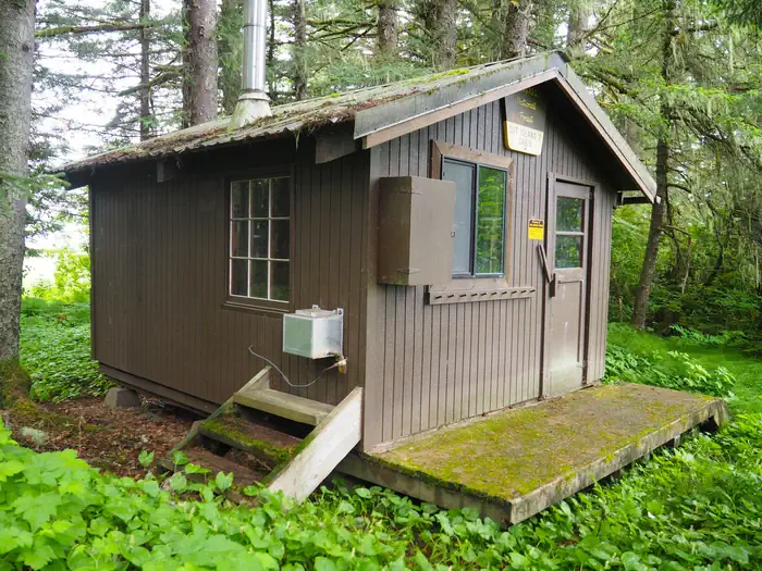 GUT ISLAND 2 CABIN photo 2